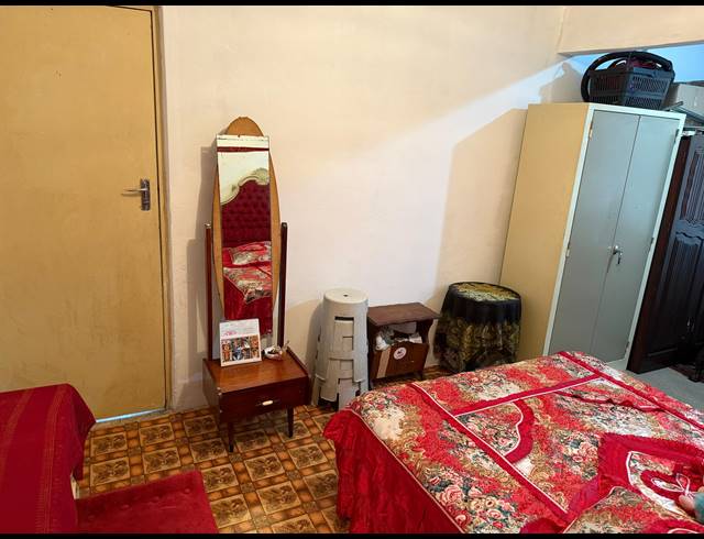 2 BEDROOM FREEHOLD FOR SALE IN BONELA
